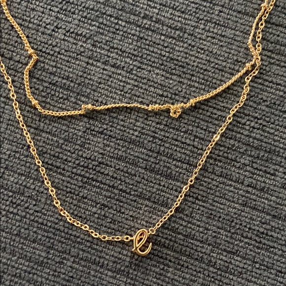 NWT Elegant “E” Gold Plated Layered Necklace - Picture 3 of 6
